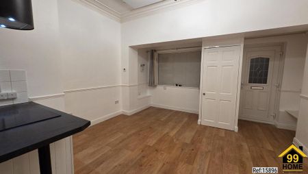 1 bedroom flat to rent - Photo 2
