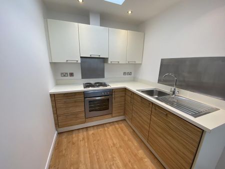 1 bedroom apartment to rent - Photo 2