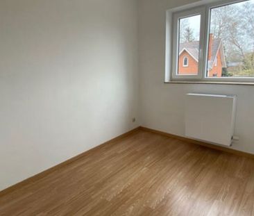 Eengezinswoning te huur in Péruwelz voor € 860 met 2 slaapkamers - Photo 2