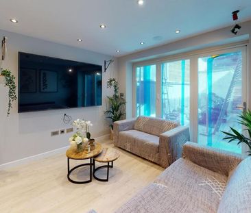 6 bedroom house to rent - Photo 2