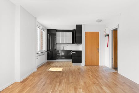 Ronnebygatan, Karlskrona - Photo 2