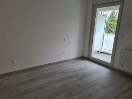 Location appartement 2 pièces - 39.8m² à Valenciennes (59300) - Photo 2
