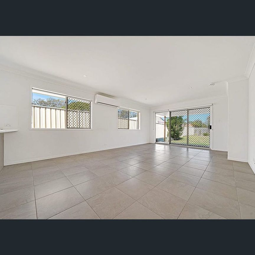 Modern Family Home with Spacious Yard and Parkside Living - Photo 1