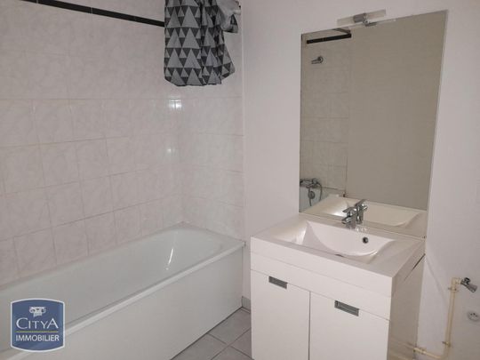 Location Appartement 3 pièces 65m² STIRING WENDEL 57350 - Photo 1