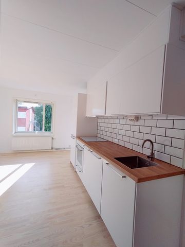 Bjursätragatan, Bandhagen - Photo 3