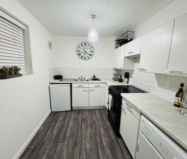 Ringmer Road, Seaford - Photo 1
