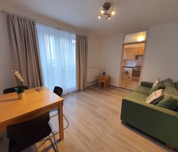 1 Bed Flat, Enterprize Way, SE8 - Photo 3