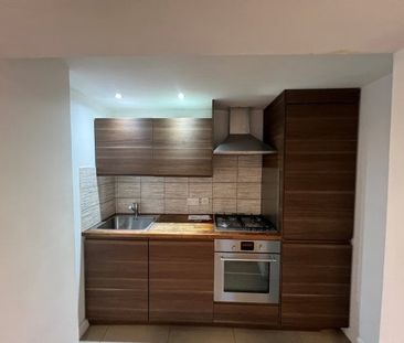 Town Centre 0 bedroom studio to rent - Photo 3