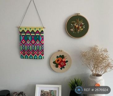 2 bedroom flat to rent - Photo 2