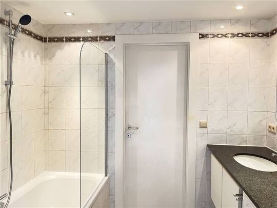 Appartement te huur - Foto 1