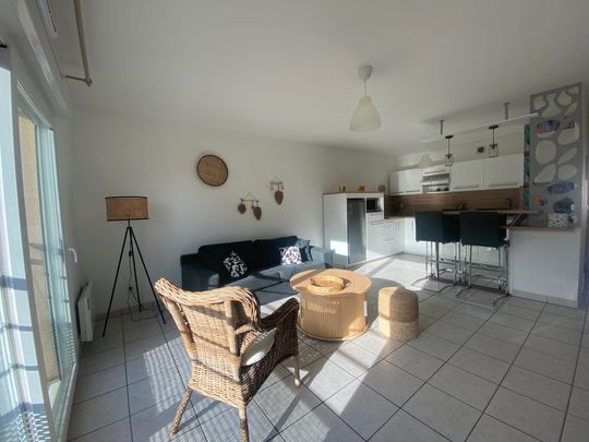 Location Appartement 2 pièces 46m² ARES 33740 - Photo 1