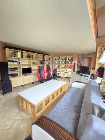 For Lease - 5 Island Court Unit# Lower, Whitchurch-Stouffville, Ontario - Photo 3