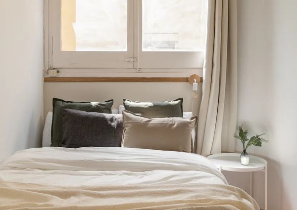 Carrer de las Navas de Tolosa, Barcelona, Catalonia 08026