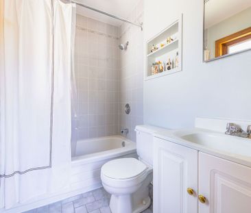 For Lease - 59 Kenilworth Street, Dows Lake - Civic Hospital and Ar... - Photo 3