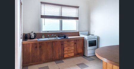 Convenient 2-Bedroom Unit in the Heart of Burnie - Photo 2