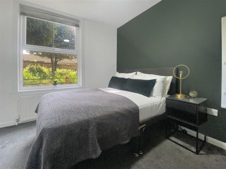 1 bedroom in a house share to rent - Photo 5