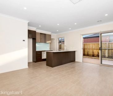 9 Magellan Crescent, - Photo 2