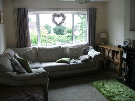 2 bedroom maisonette to rent - Photo 1