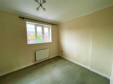 2 bedroom semi-detached house to rent - Photo 3