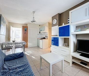 Location Appartement 2 pièces 29m² LA ROCHELLE 17000 - Photo 5