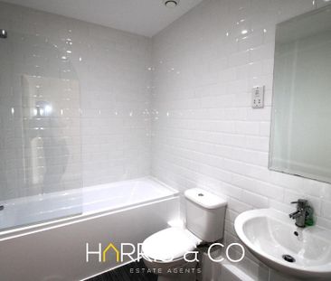 2 bedroom apartment to rent - Photo 3