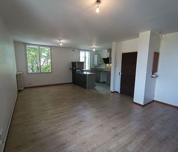 Apartment - Photo 3