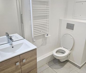 Location Appartement 2 pièces 45m² CHAMPS SUR MARNE 77420 - Photo 4