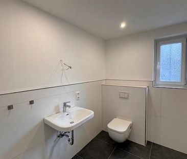 Charmante Altstadtwohnung, frisch renoviert in Siegen - Photo 3