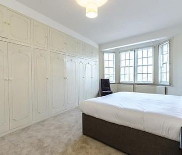 5 Bed - Strathmore Court 143 Park Road, London, Nw8 - Photo 2