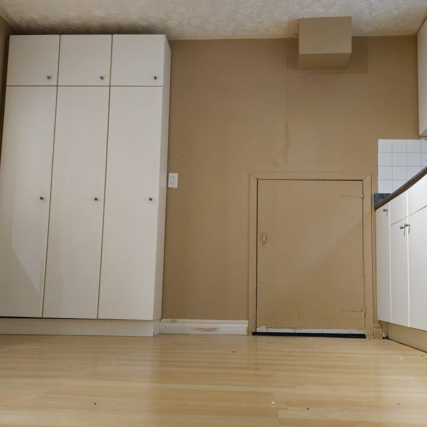 For Lease - 1999 Carrera Lane Unit# Lower Unit, Mississauga, Ontario - Photo 1