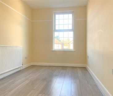 5 bedroom flat share to rent - Photo 5