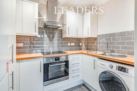 1 bedroom maisonette to rent - Photo 3