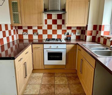 2 bedroom terraced house to rent - Photo 5