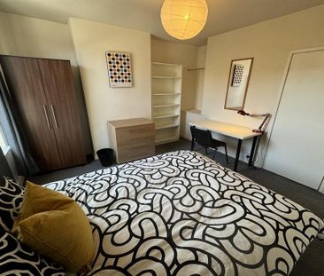 3 bedroom end of terrace house to rent - Photo 6