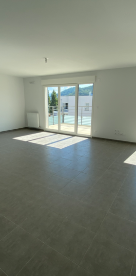 ANNEMASSE À louer : Appartement T3 récent au dernier étage - Photo 1