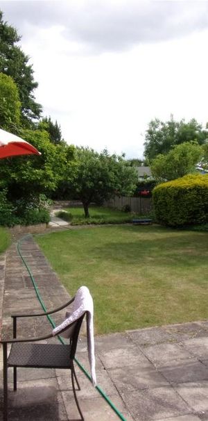 1 bedroom in a house share to rent - Photo 1