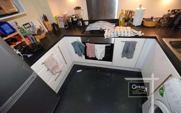 |ref: |, Oceana Boulevard, Orchard Place, Southampton, SO14 - Photo 1