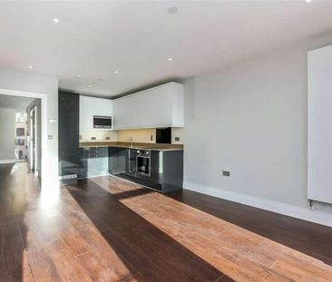 Greenview Court, Samuelson House, Bridge Road, Southall, Uxbridge, UB2 - Photo 6