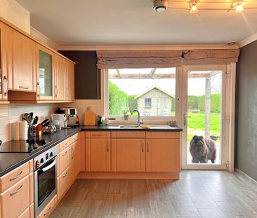 Woning met 3 slaapkamers, tuin en garage. - Photo 6