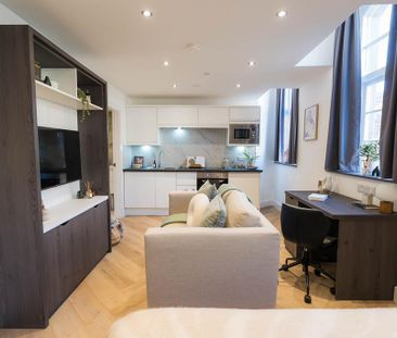 Studio to rent - Photo 2