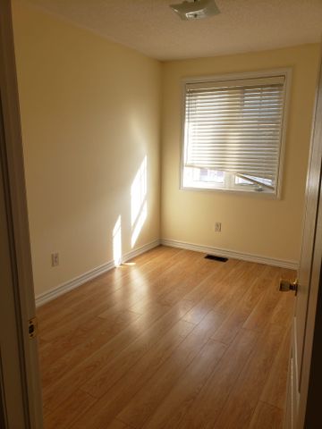 For Lease - 11 Shiff Crescent, Brampton, Ontario - Photo 5