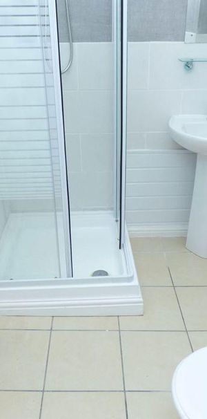 Killingworth Road, South Gosforth, Newcastle upon Tyne, Tyne and Wear, NE3 1TB - Photo 1