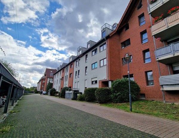 Weitläufige und helle 4-Zimmer-Wohnung in bester Lage! - Foto 1