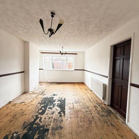 3 bedroom terraced house to rent - Photo 1
