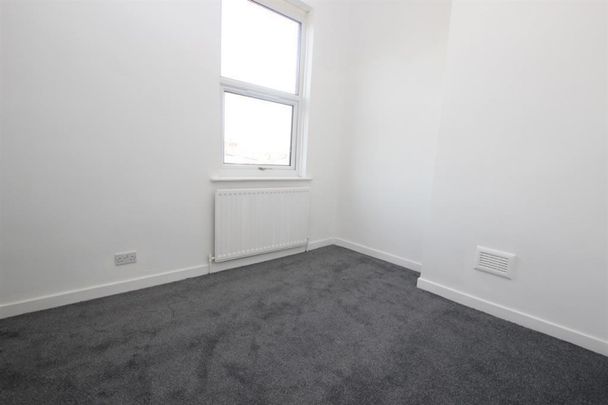 2 bedroom House To Let - Photo 1