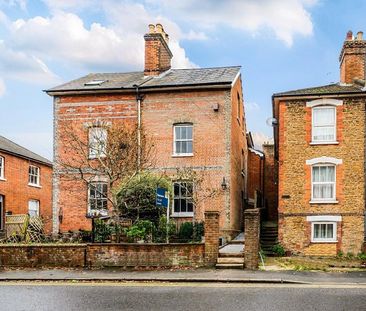 4 bedroom terraced house to rent - Photo 1