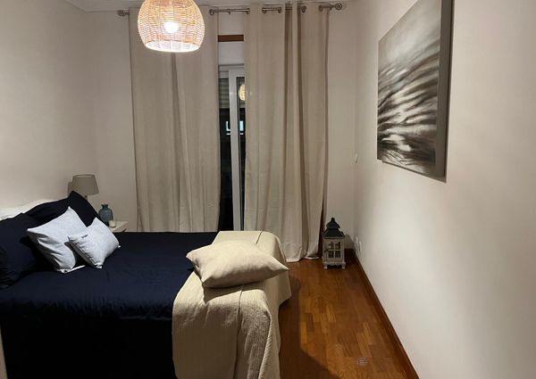 T2 na 1º linha da Praia da Barra com terraço vista mar!