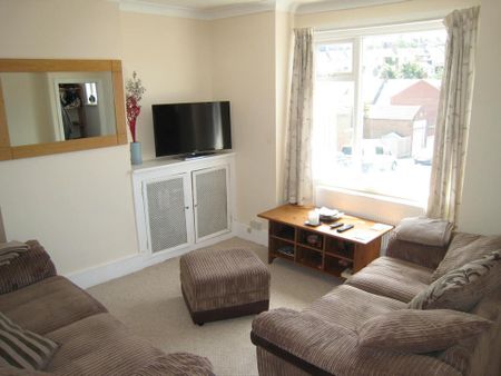 2 bedroom terraced house to rent - Photo 5