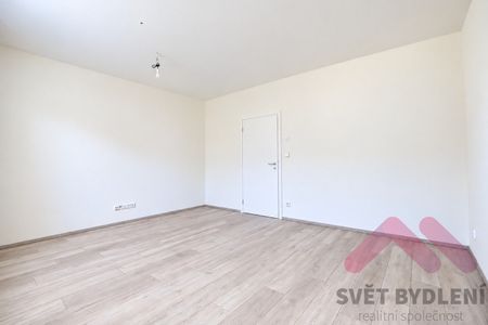 Pronájem bytu 3+1 65 m² - Photo 4