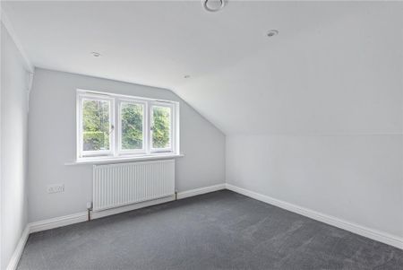 2 bedroom end of terrace house to rent - Photo 4